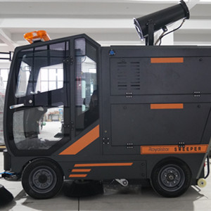 旅游景區采購駕駛式掃地機注重點在哪些地方